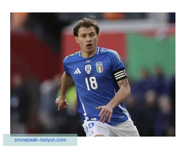 巴雷拉在赛季中攻防转换表现稳健，展现出强大的中场竞争力